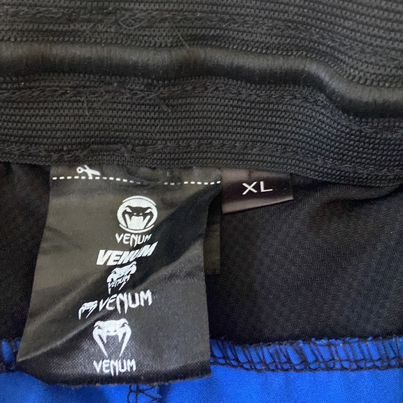 Venum Muay Thai shorts - Picture 3 of 5